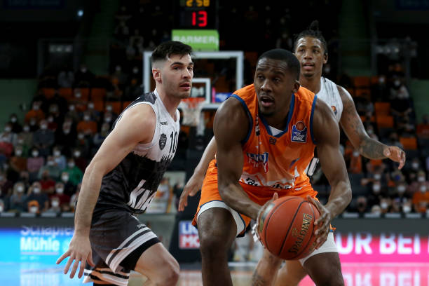 使得冰球这 使得冰球这