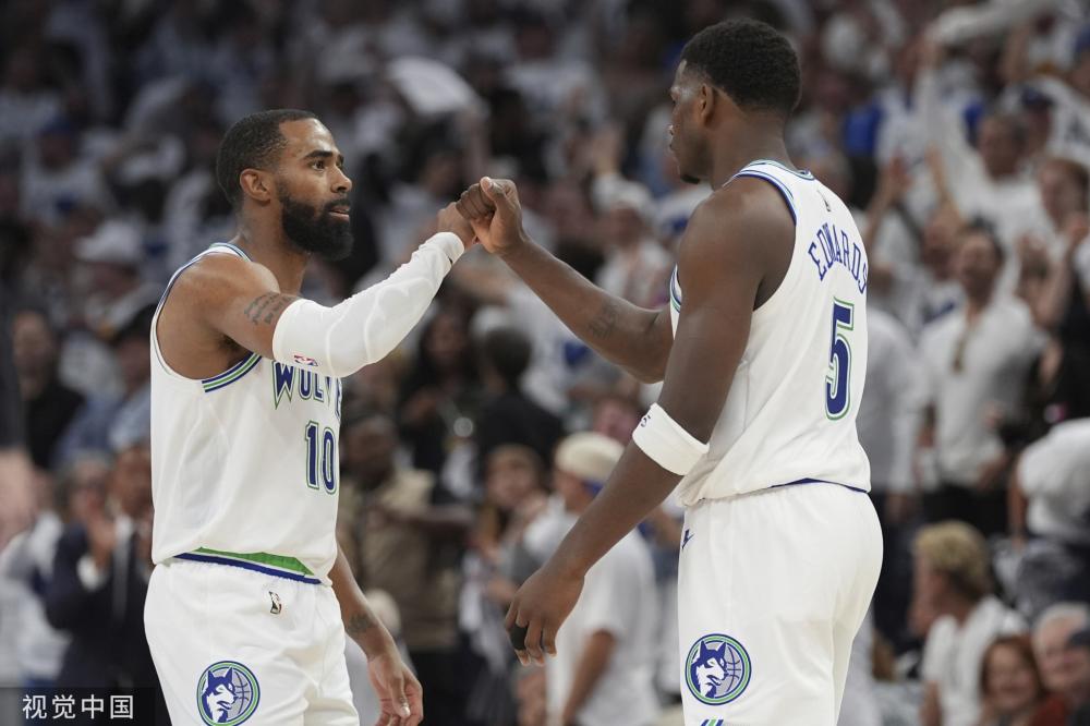 一路携手跑 一路携手跑